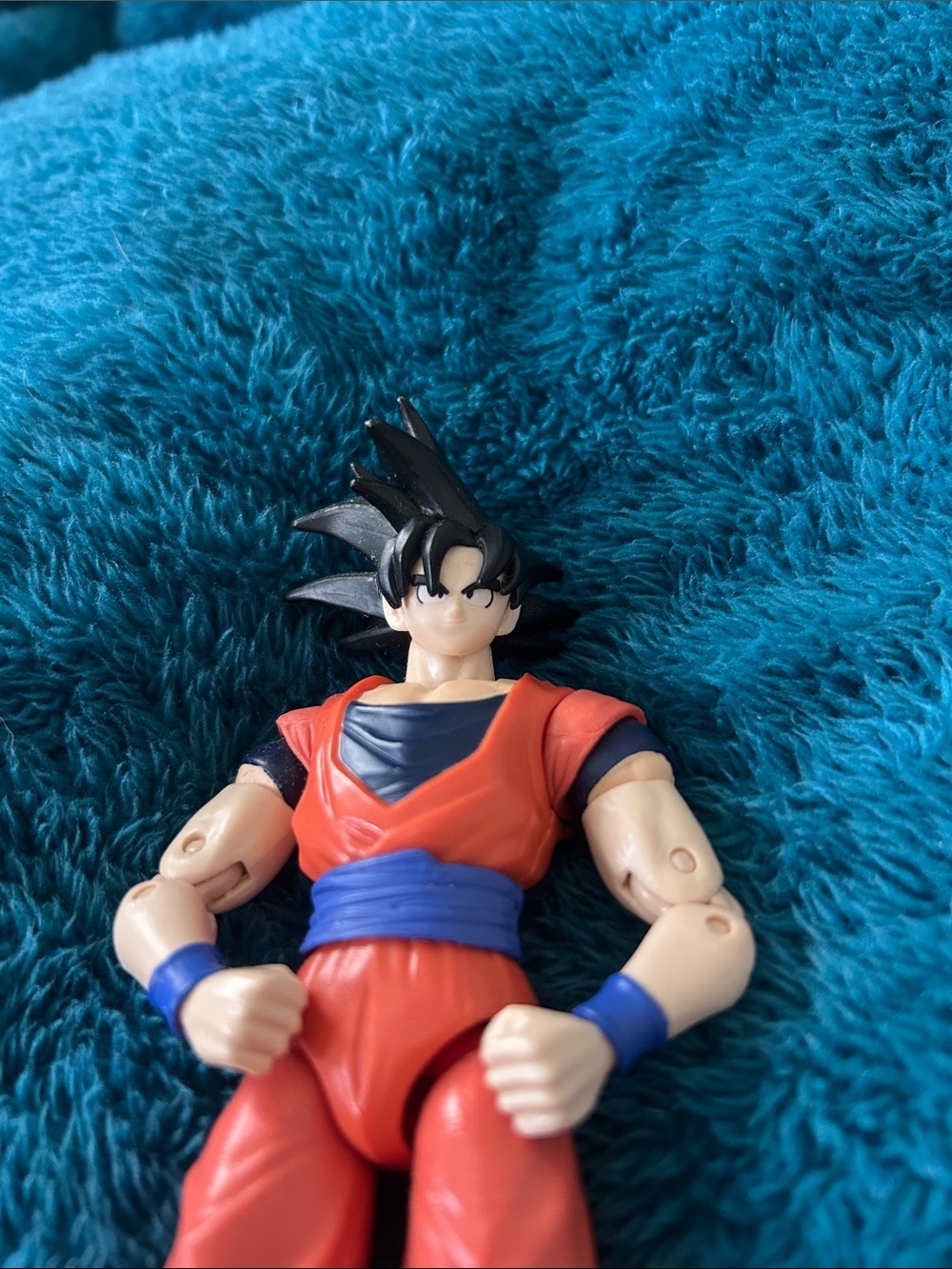 Dragon Ball Z Son Goku Figure - Picture 3 of 6